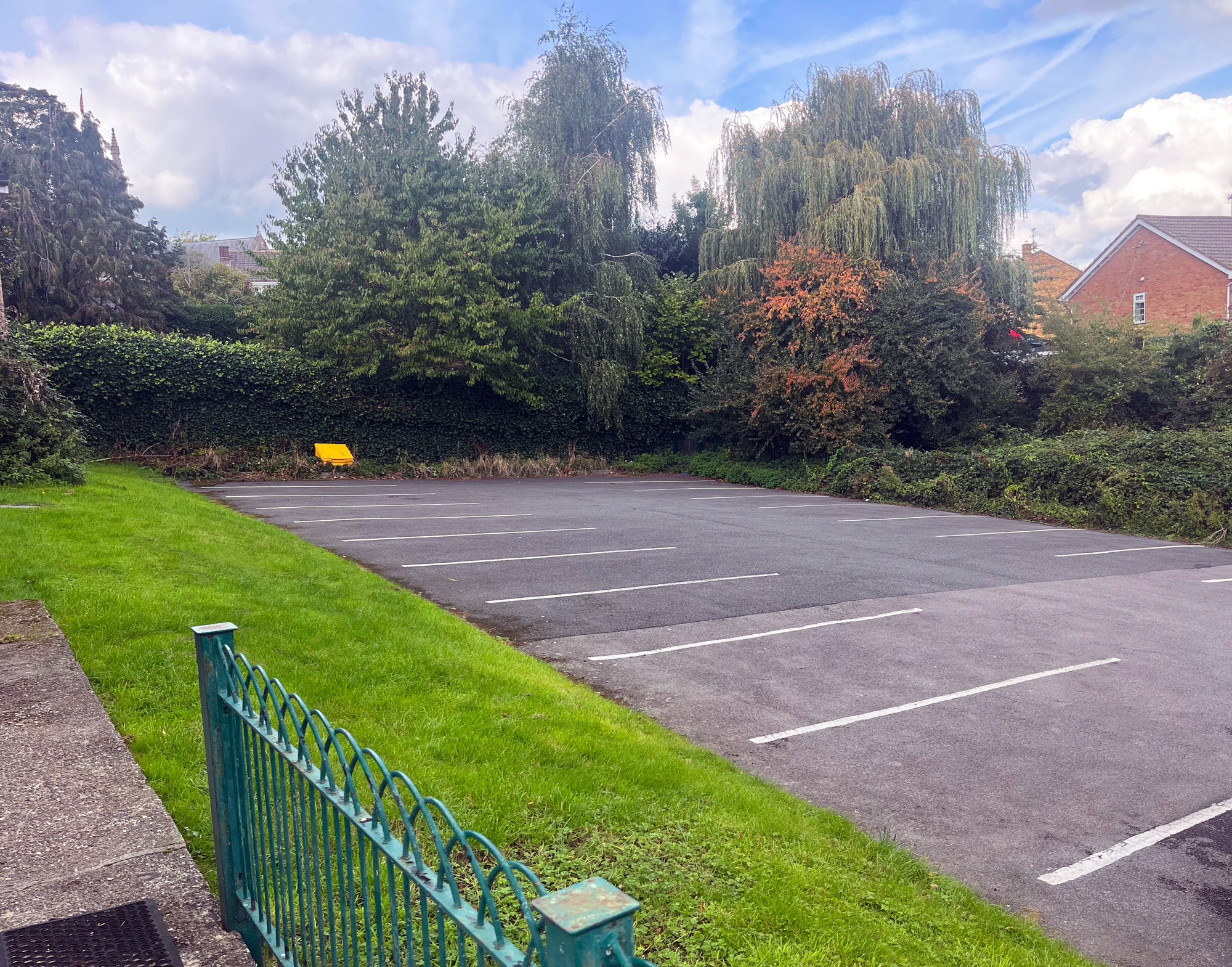 northaw-village-hall-car-park