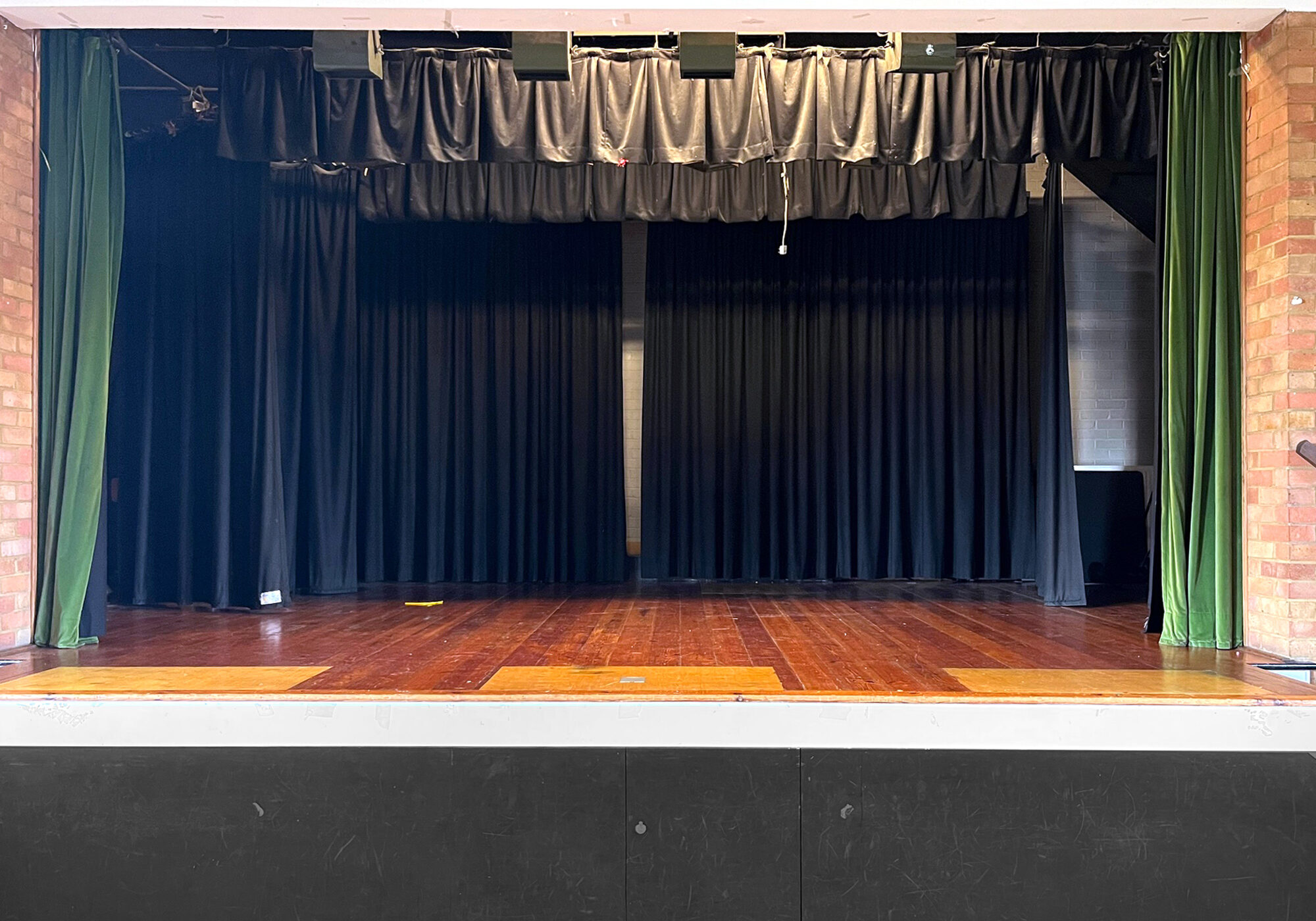northaw-village-hall-stage